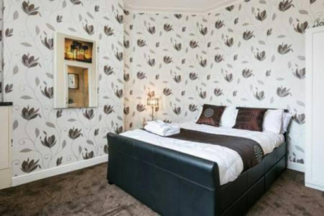 Knutsford House Holidays Manchester Zewnętrze zdjęcie